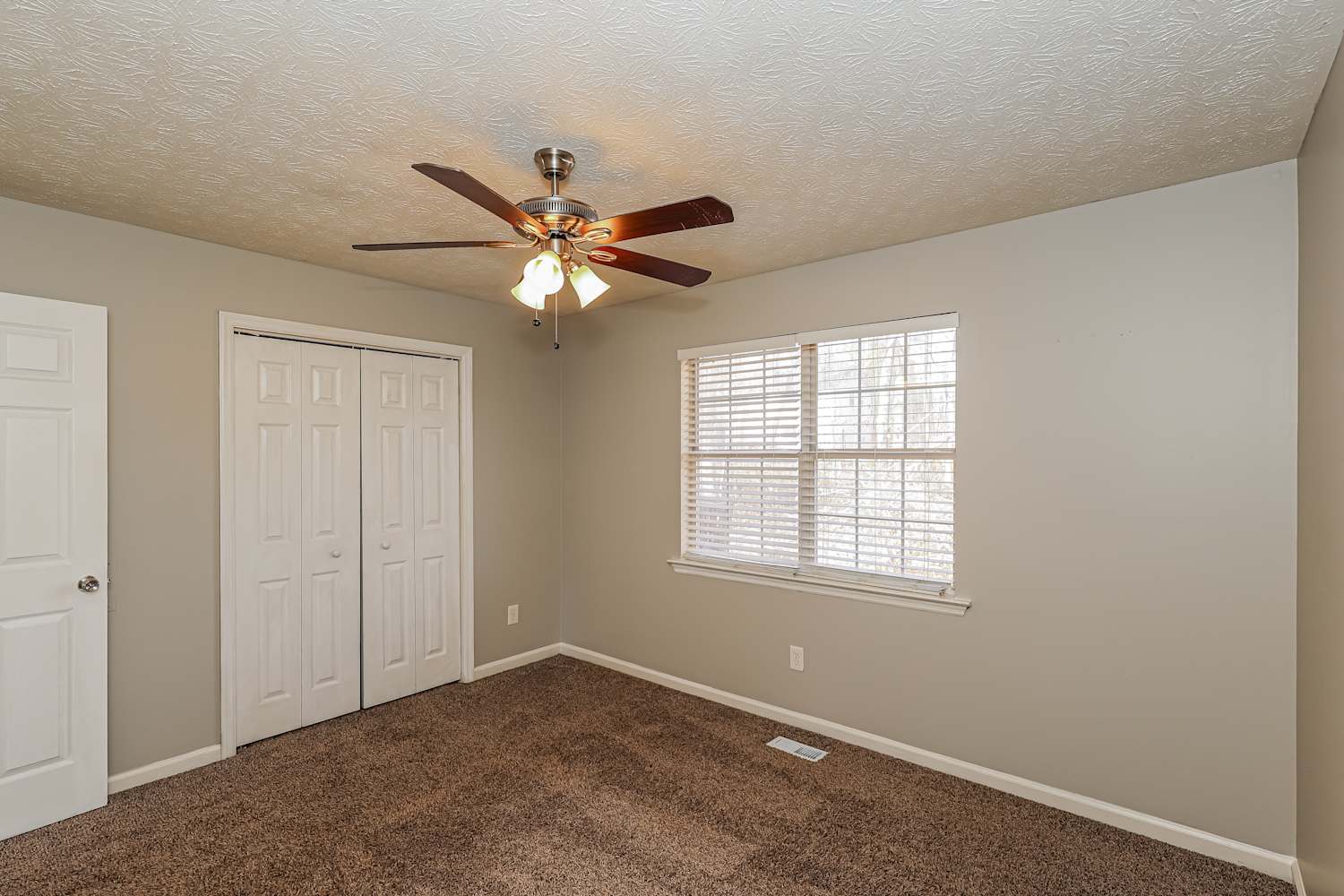 4688 Sterling Pointe Ct, Douglasville photo 15
