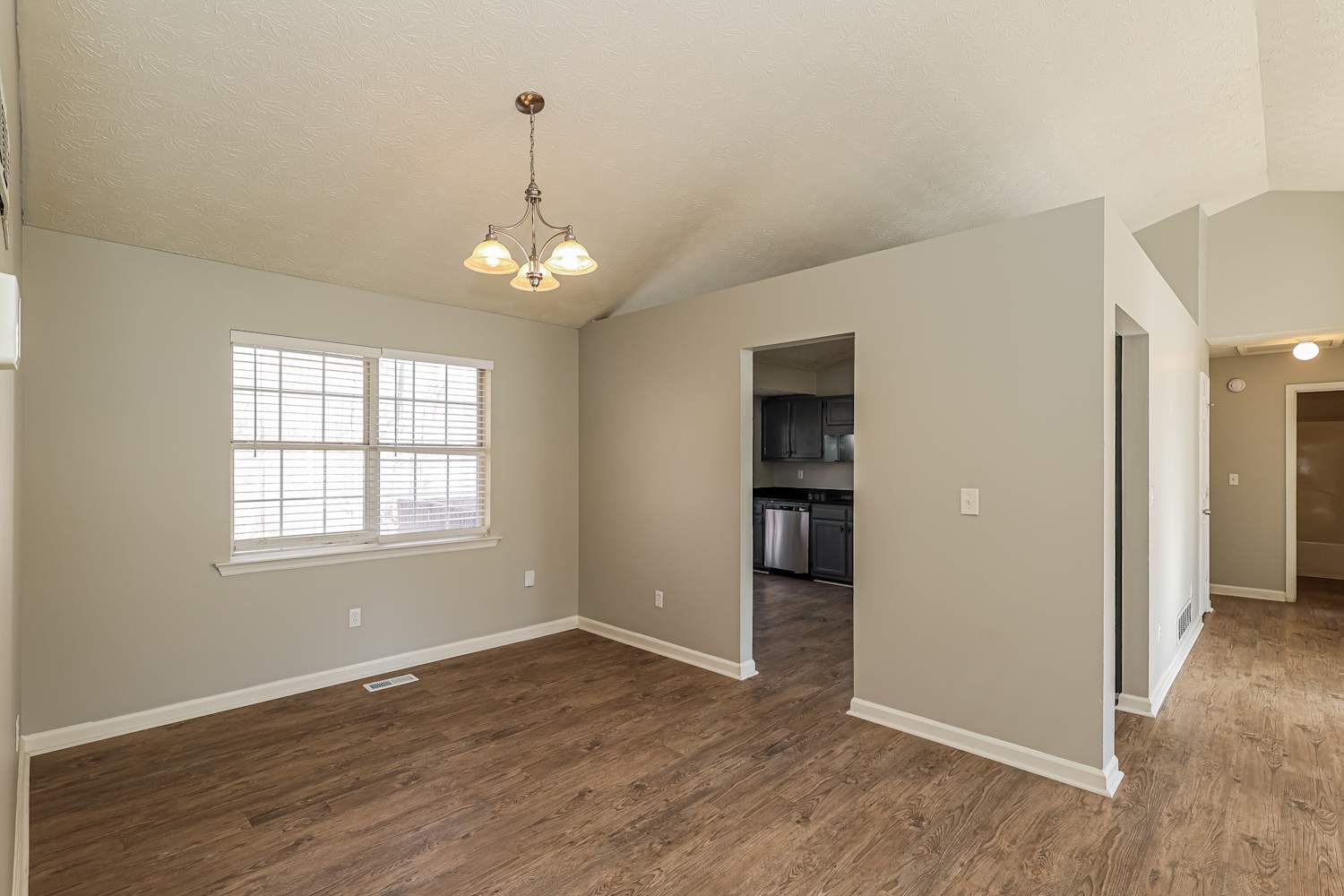 4688 Sterling Pointe Ct, Douglasville photo 6