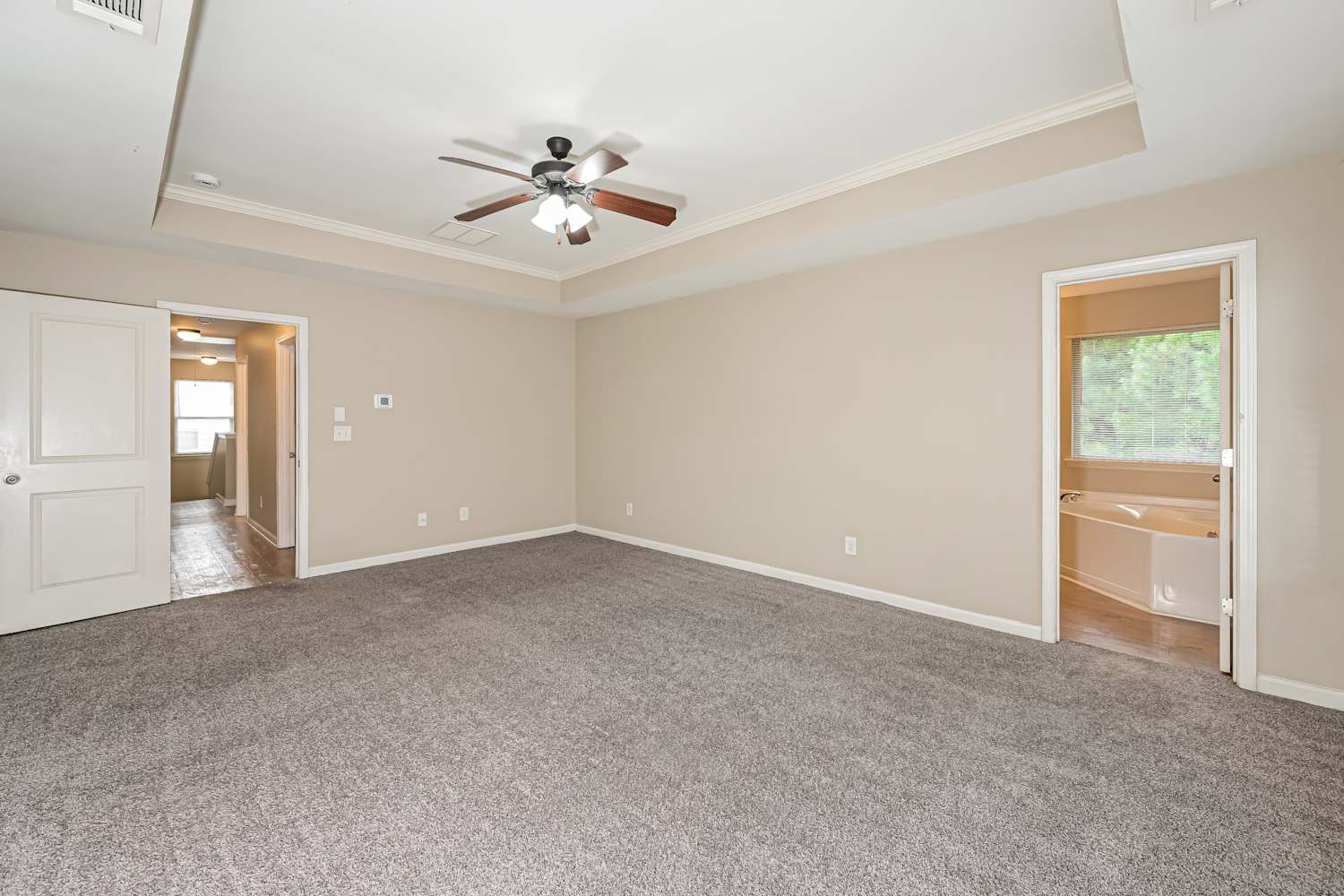 469 Village Broad St, Dacula photo 10