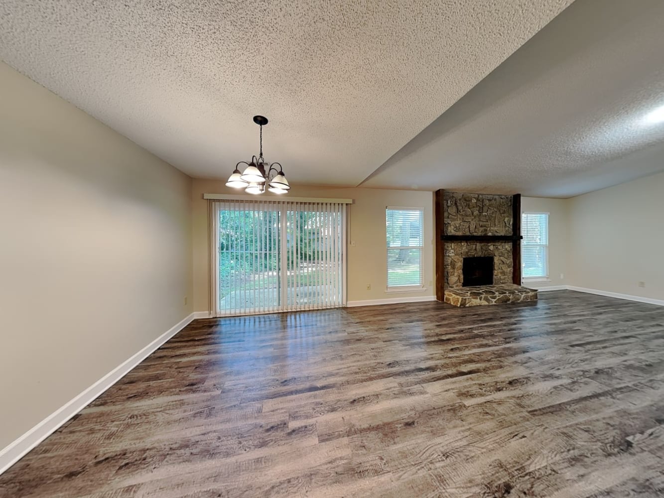 4700 Cricklewood Ln, Charlotte photo 6