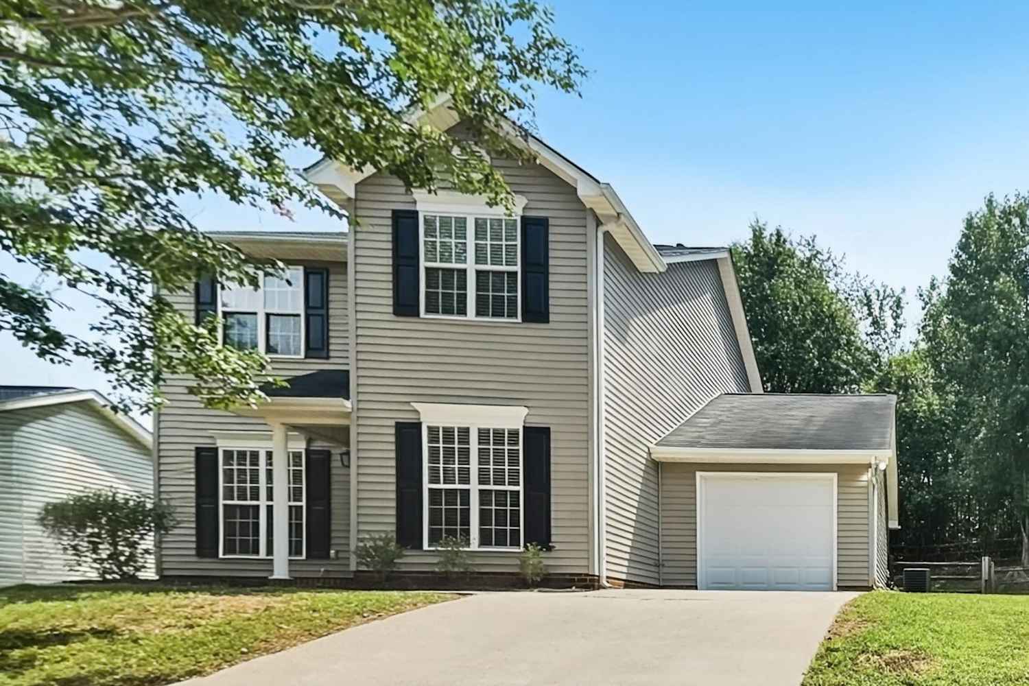 4703 Bancroft Pl, Waxhaw photo 1