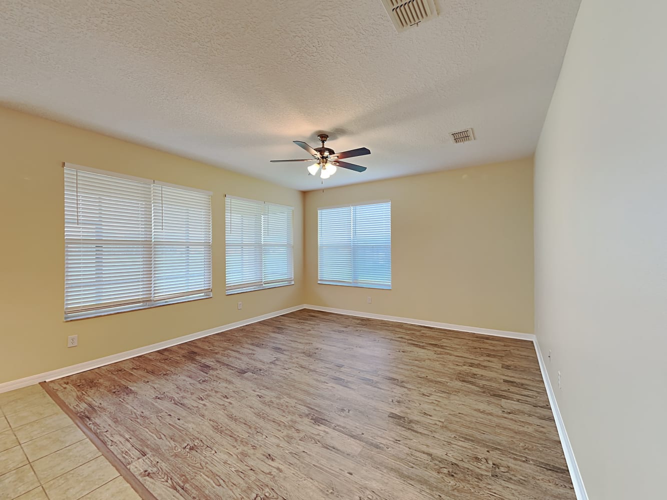 4720 Cypress River Rd, Saint Cloud photo 7