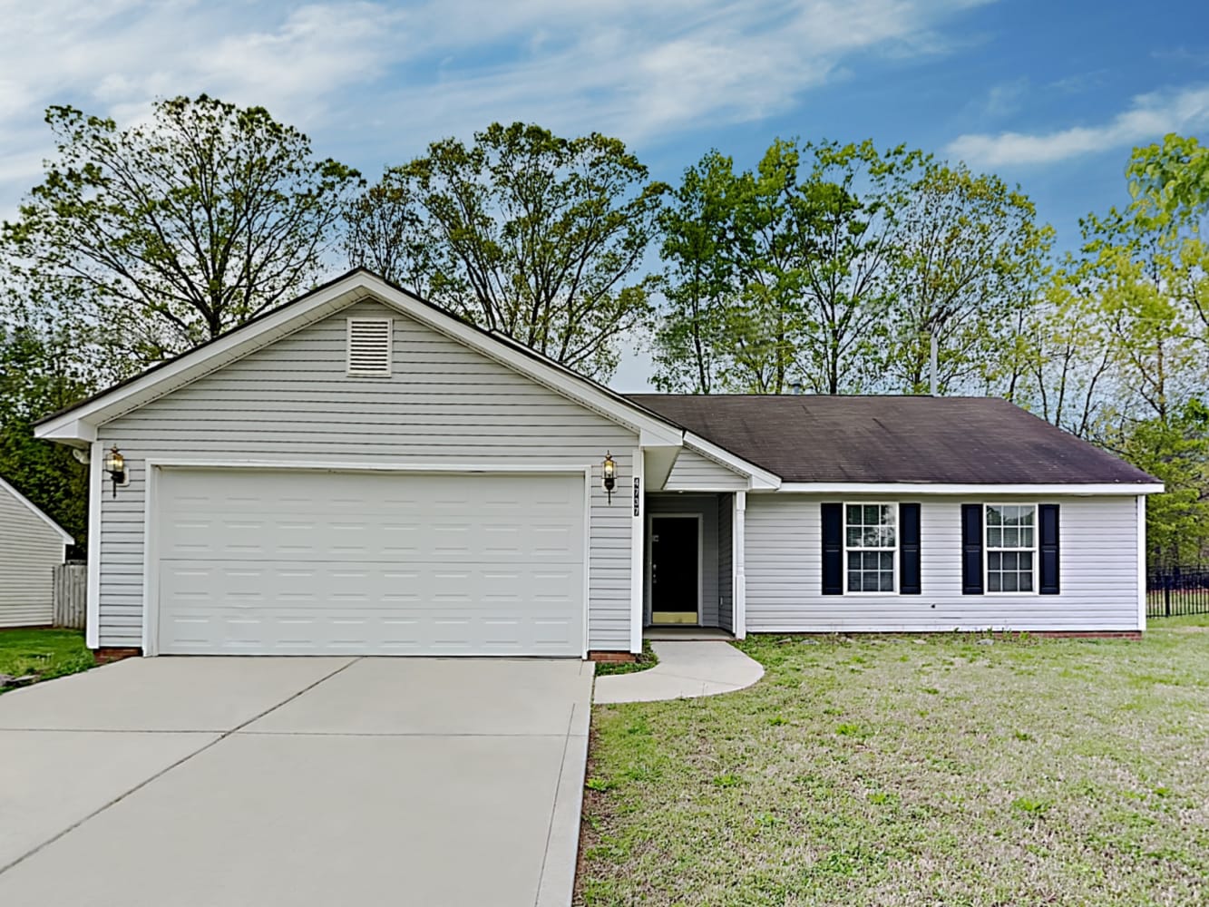 Front of 4737 Aldersbrook Dr, Monroe, NC