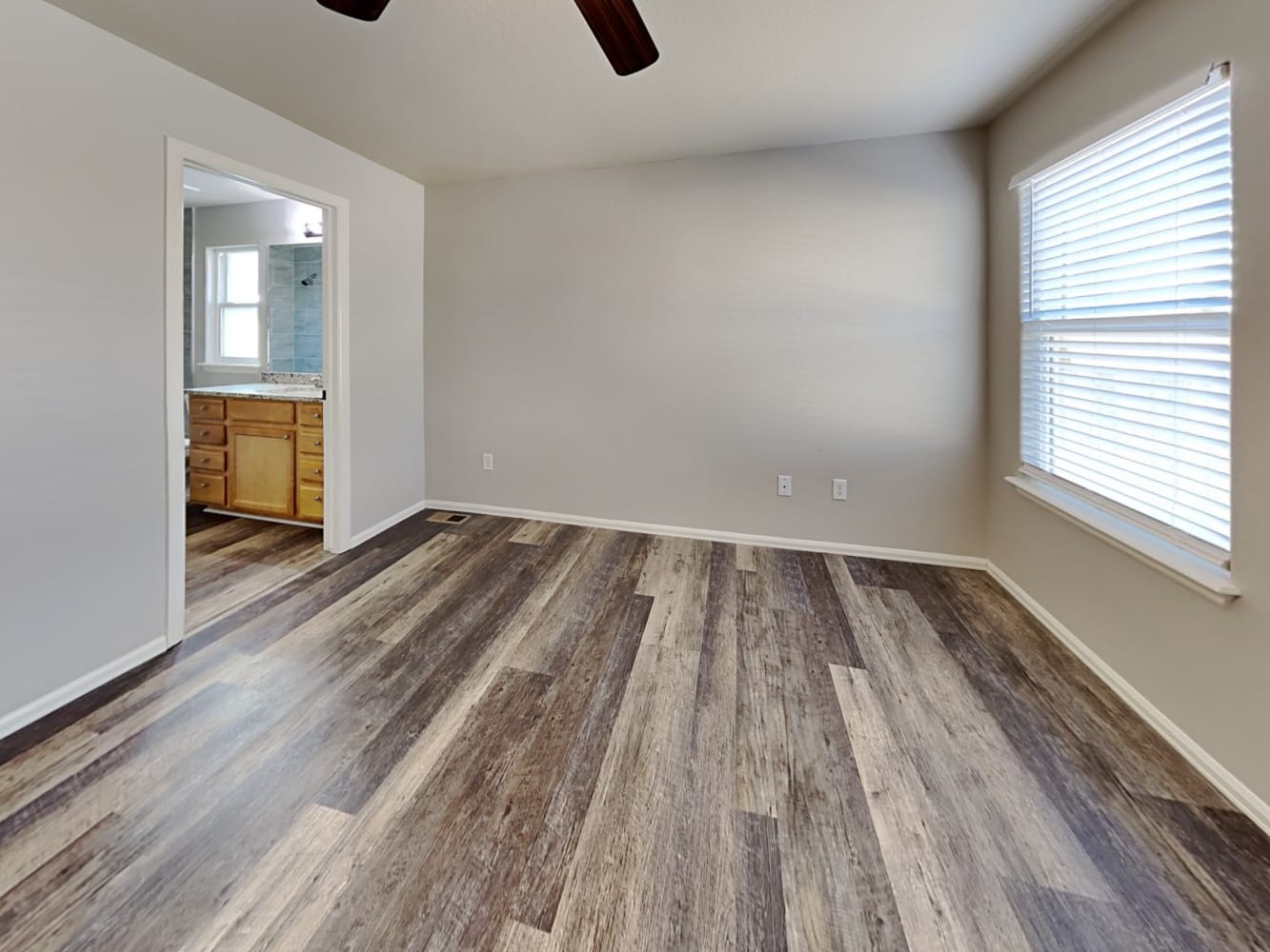 4762 Justeagen Dr, Colorado Springs photo 9