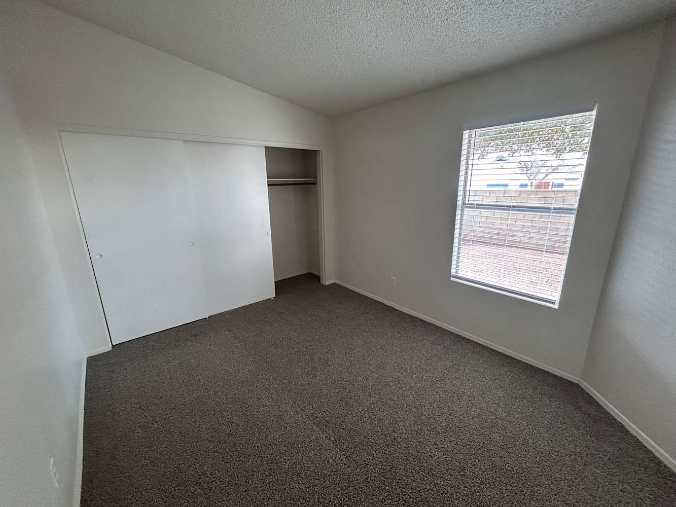 4776 W Tonto Dr, Glendale photo 8
