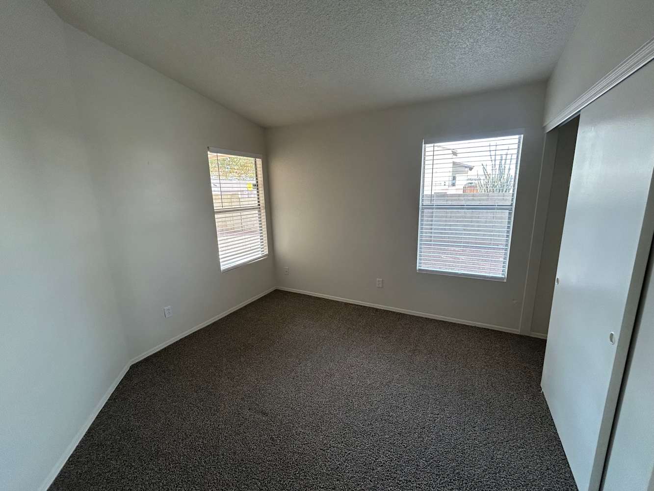 4776 W Tonto Dr, Glendale photo 6