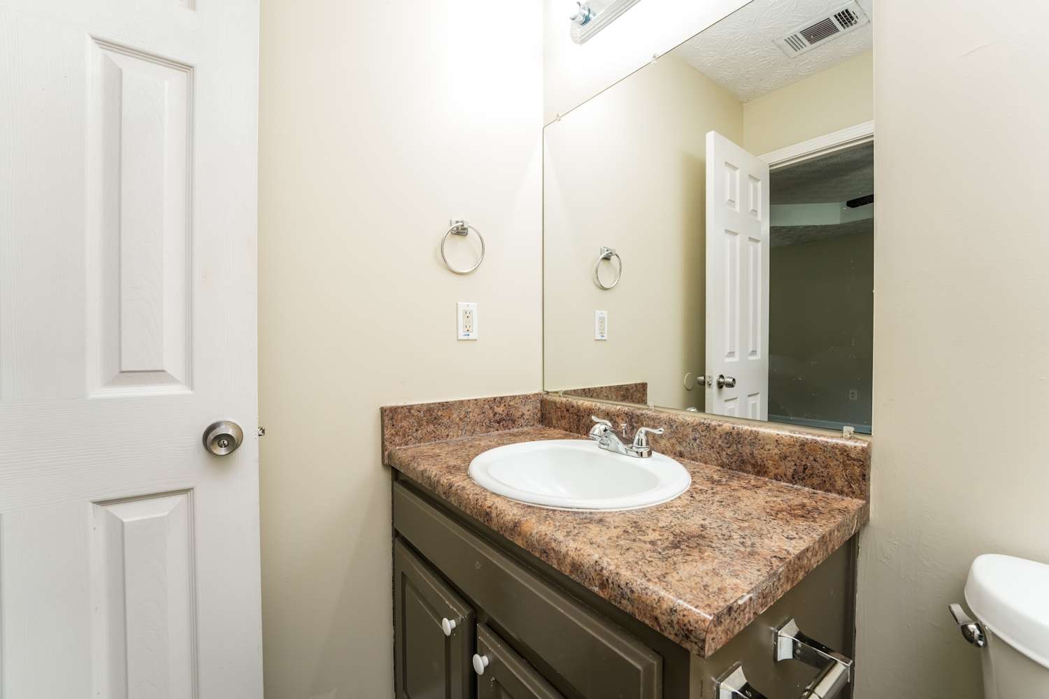 4793 Cedar Lake Dr SE, Conyers photo 13