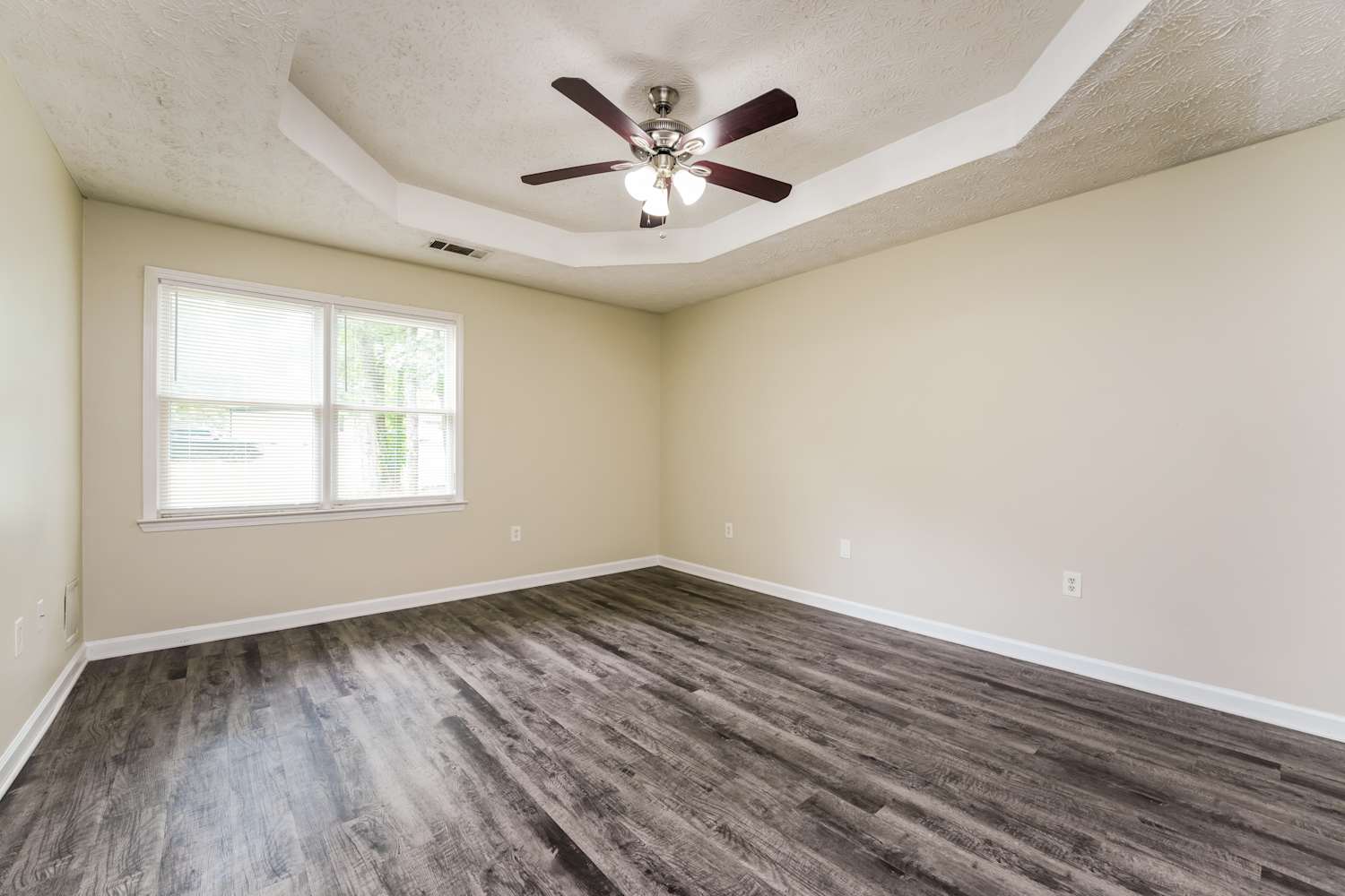 4793 Cedar Lake Dr SE, Conyers photo 9