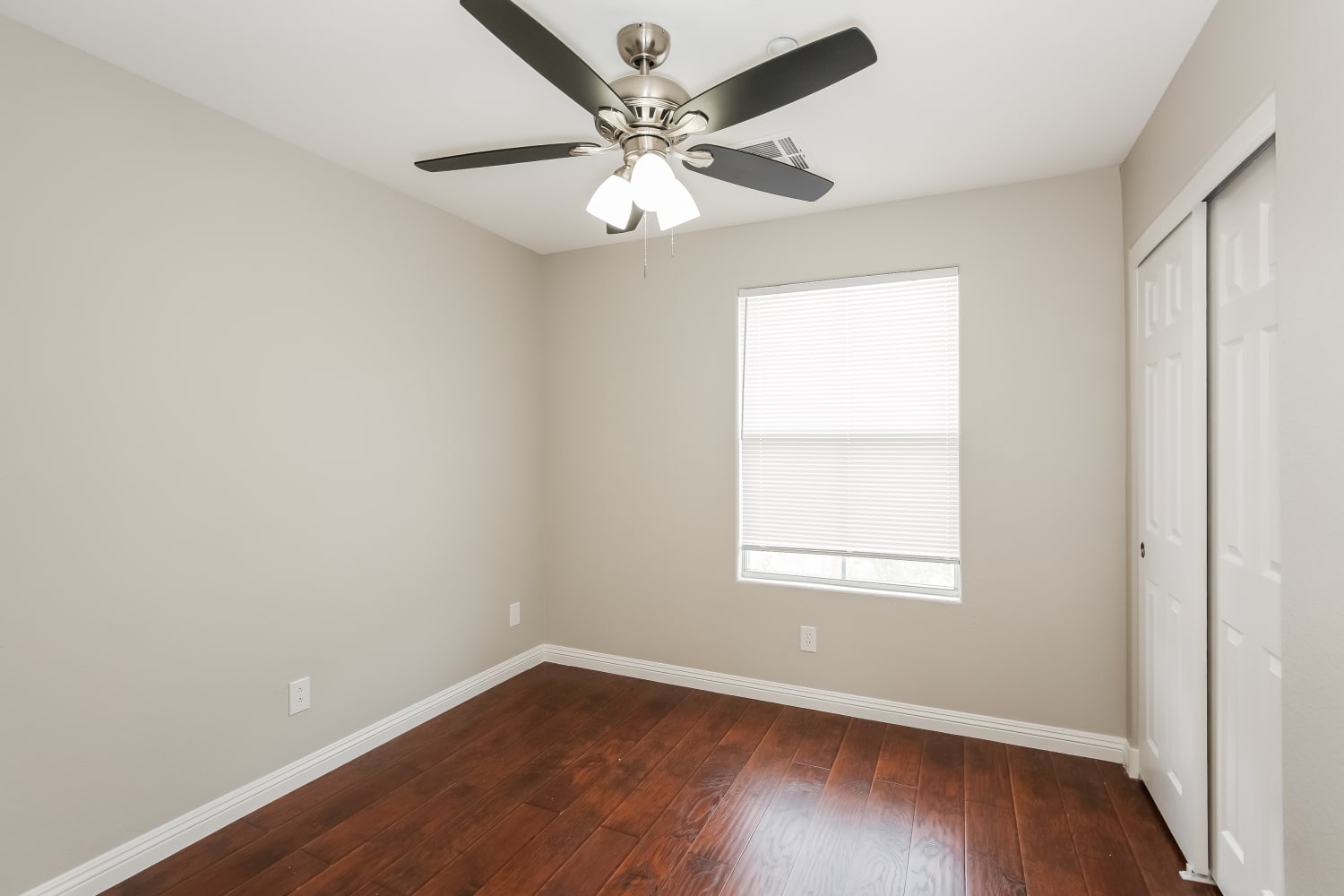 4794 Hampstead Heath Ct, Las Vegas photo 9