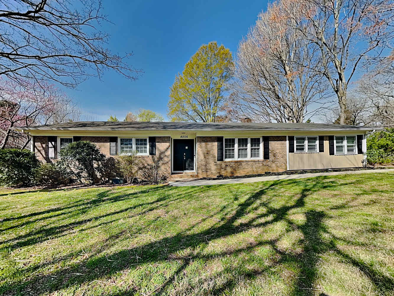 4806 Vickrey Chapel Rd N, Greensboro photo 1
