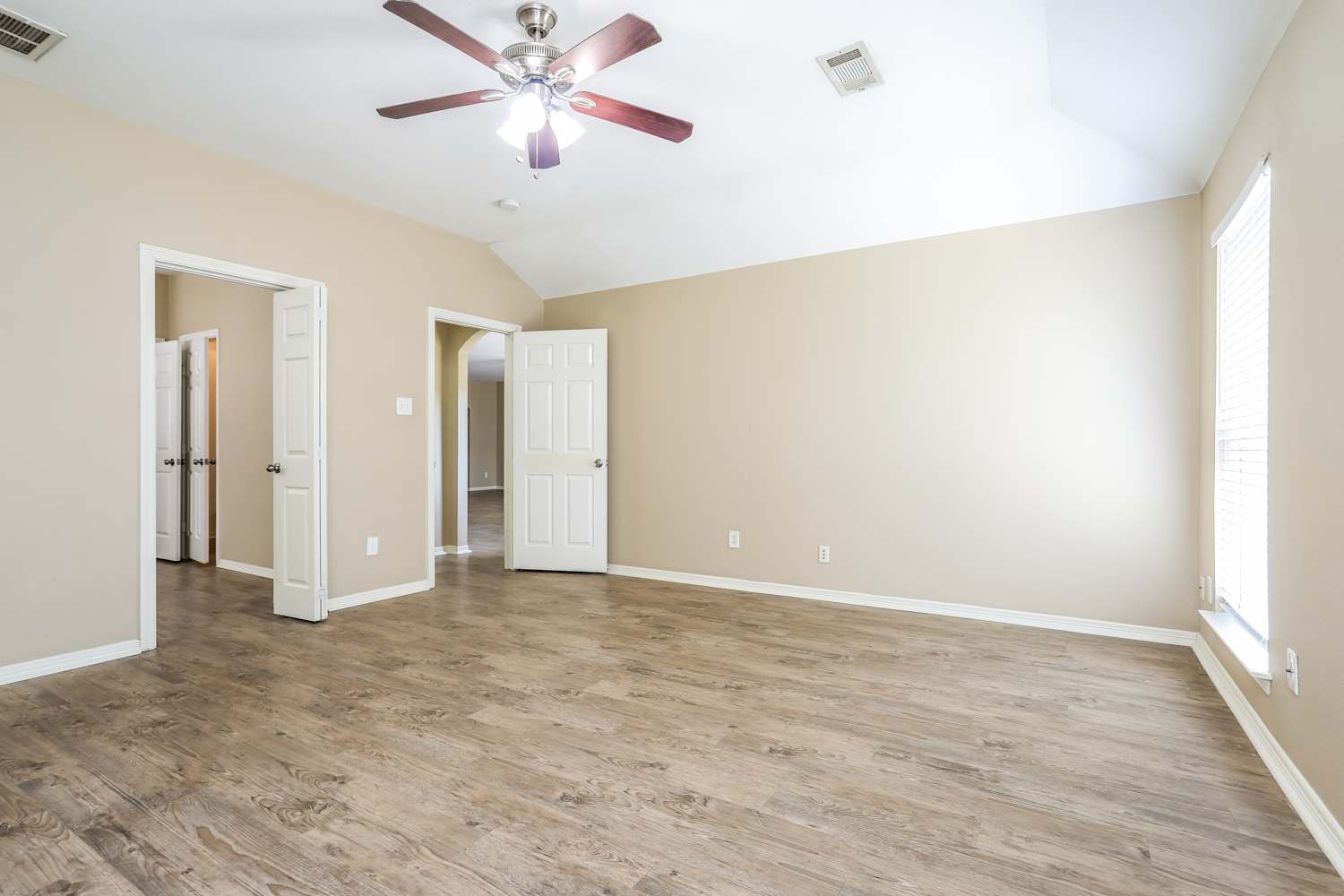 4808 Bluebird Ln, Mansfield photo 9