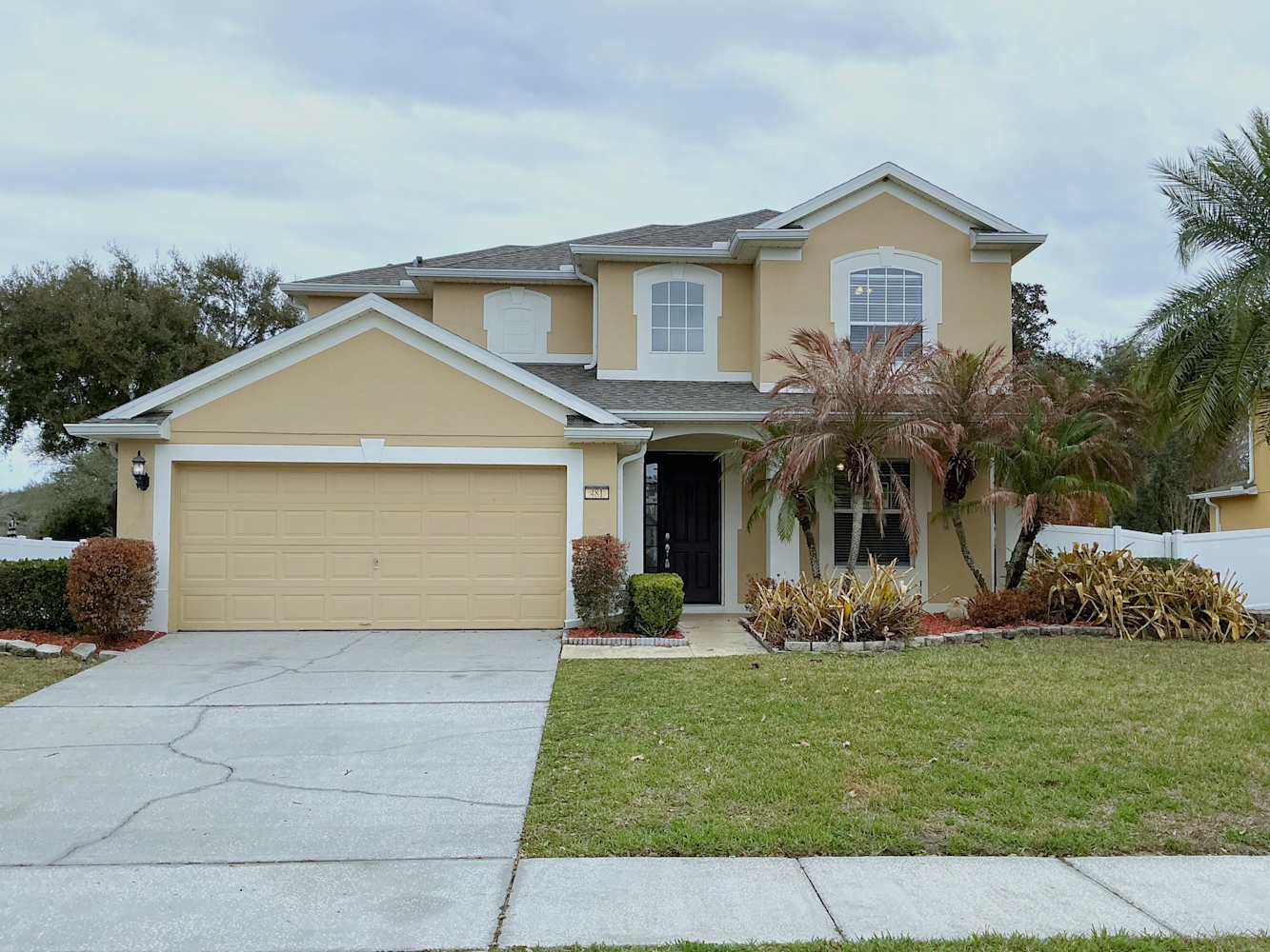 Front of 481 Dagama Dr, Clermont, FL