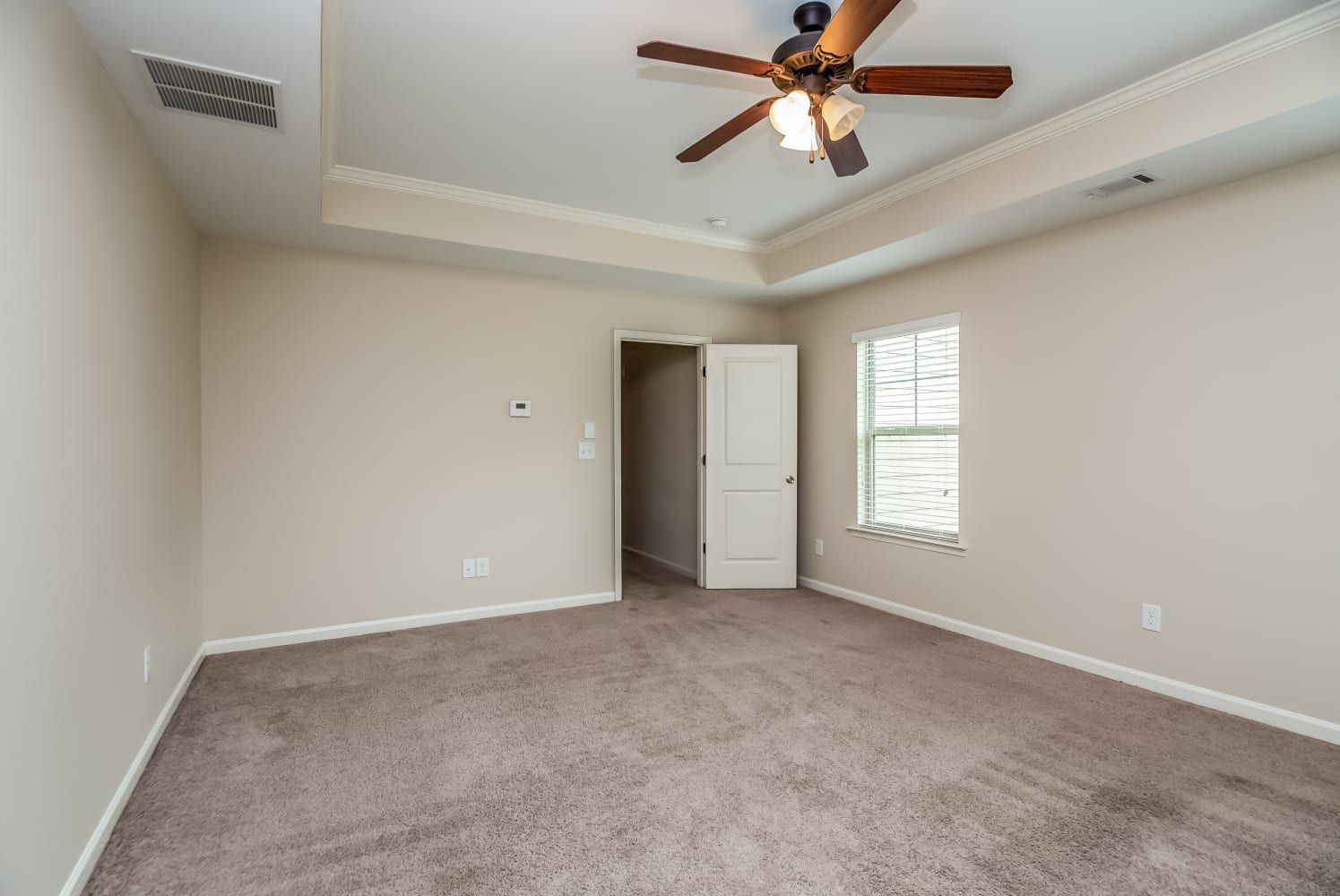 4850 Medlock Trail Ct, Snellville photo 8