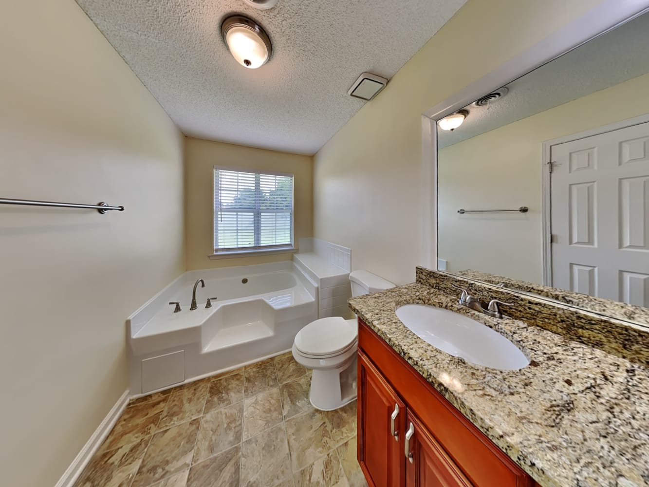 4854 Countryside Dr, Flowery Branch photo 15