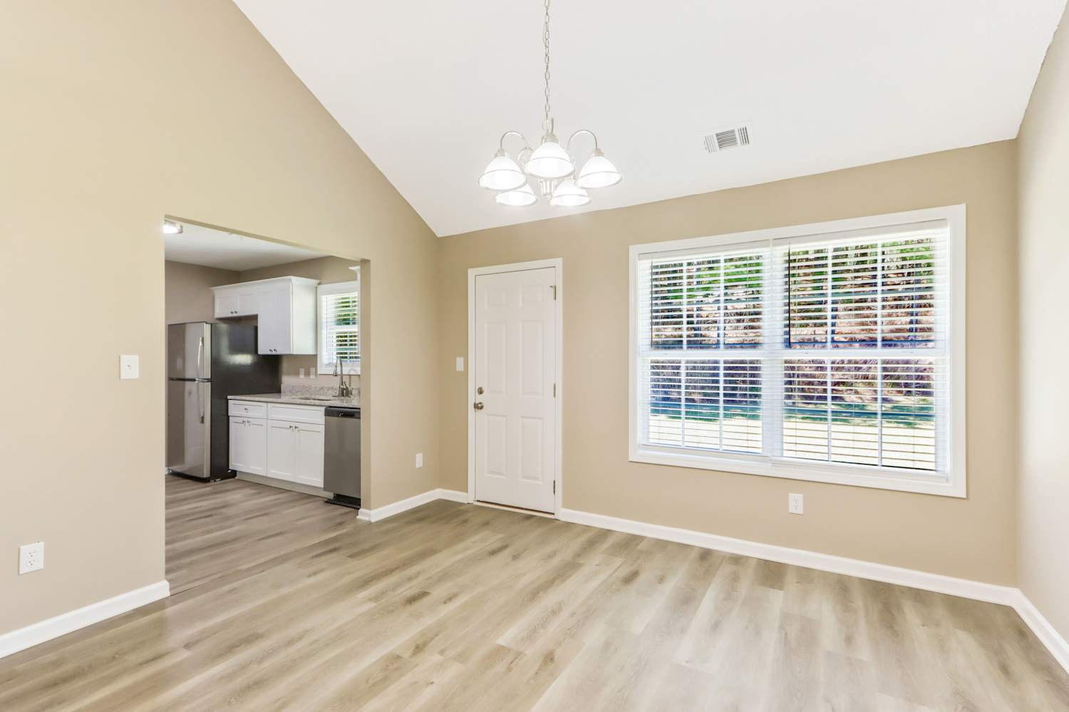 4865 Brookwood Pl, Atlanta photo 11