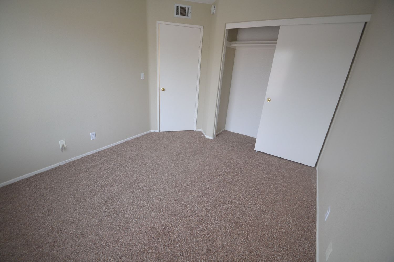 488 Vista del Sol, Camarillo photo 9