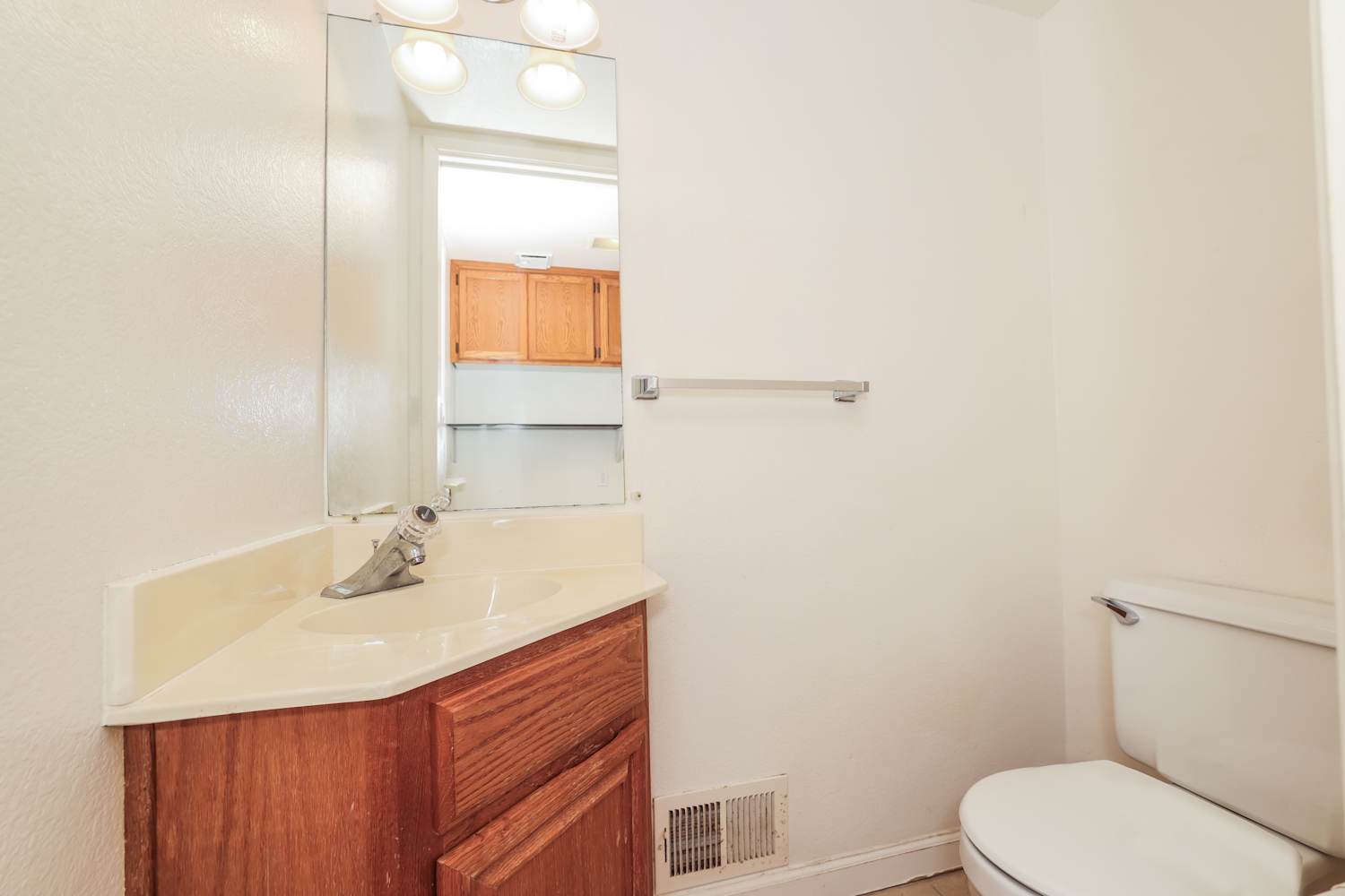 4886 Birkdale Cir, Fairfield photo 15