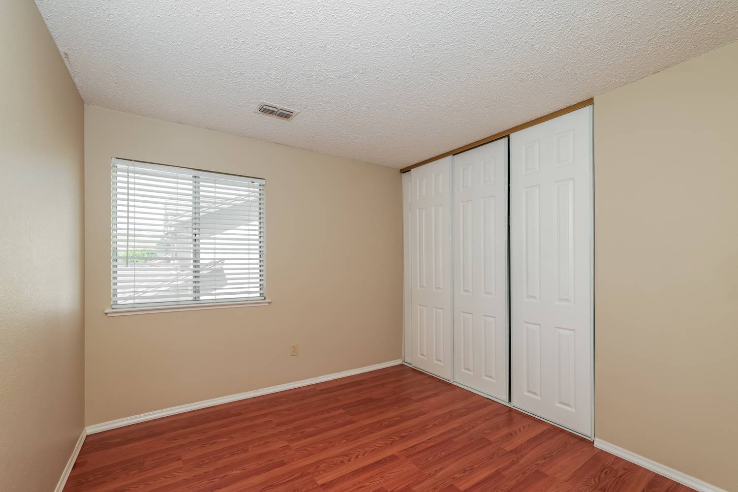 4886 Birkdale Cir, Fairfield photo 11