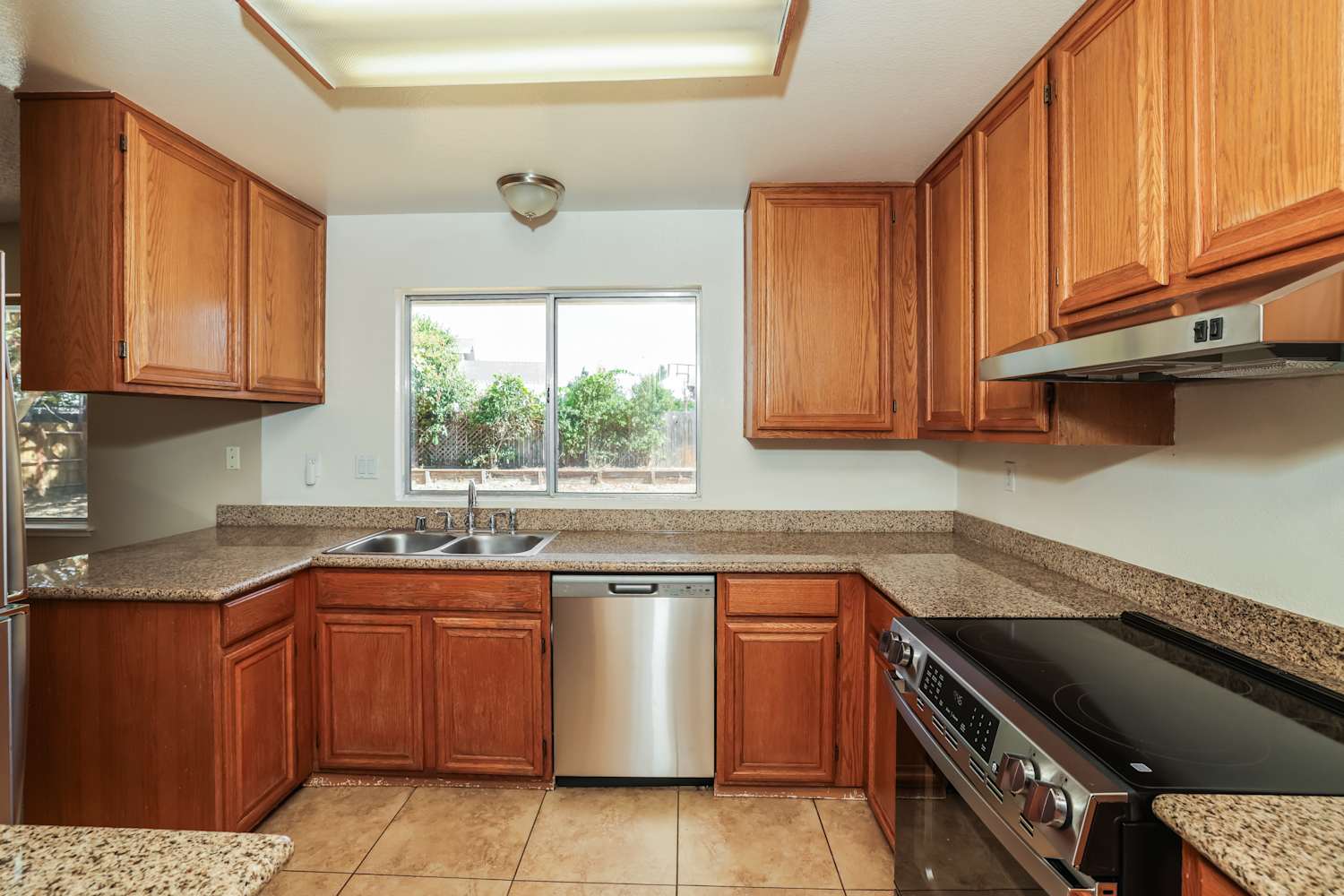 4886 Birkdale Cir, Fairfield photo 6
