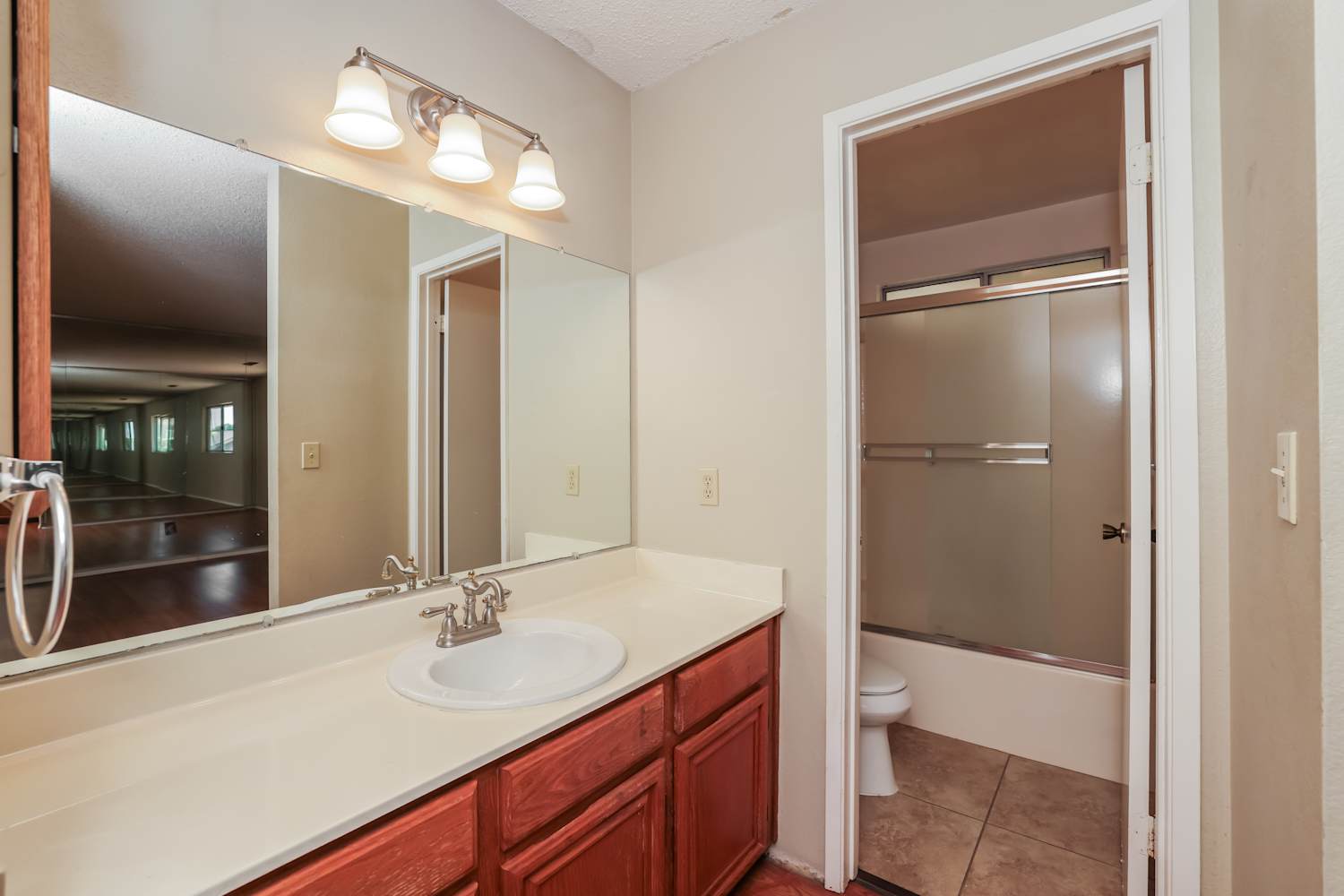 4886 Birkdale Cir, Fairfield photo 10