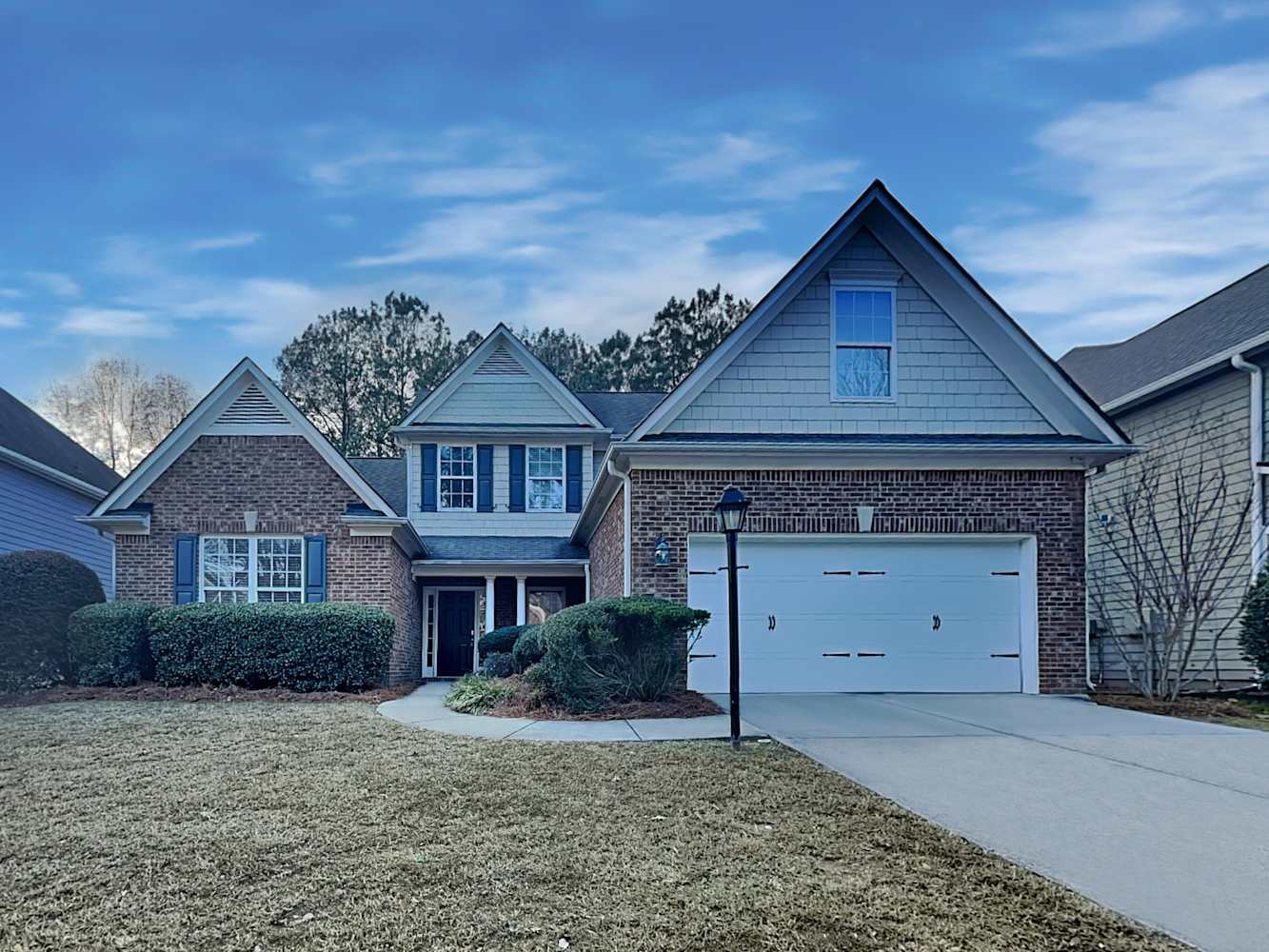 Front of 490 Roland Manor Dr, Dacula, GA