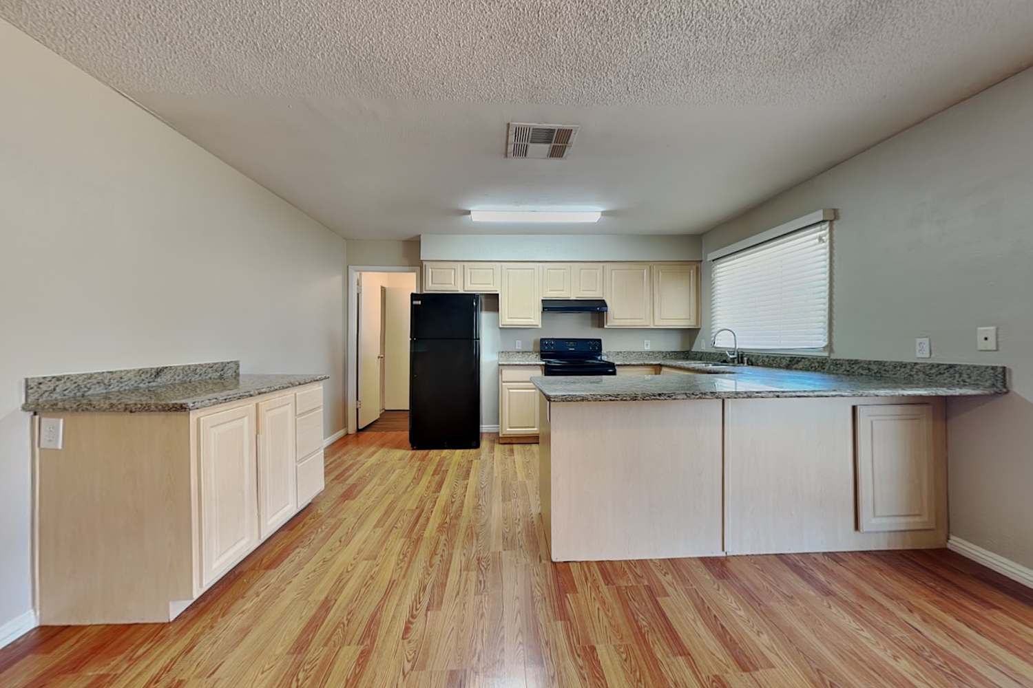4901 W Michigan Ave, Glendale photo 9