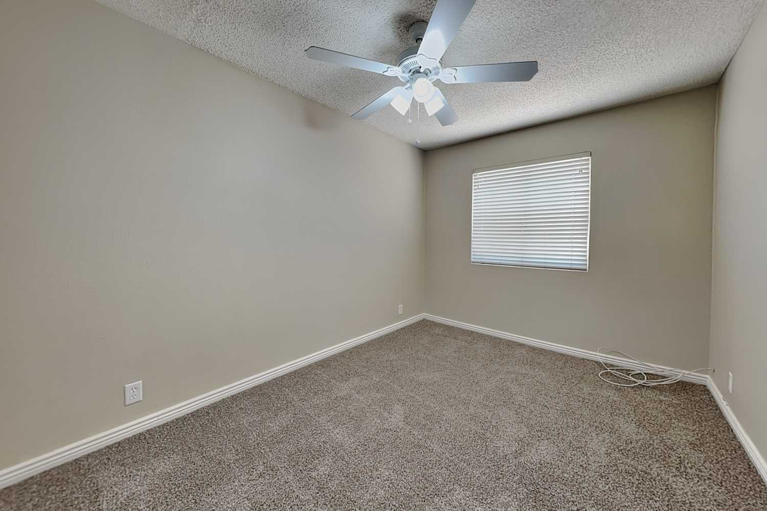 4901 W Michigan Ave, Glendale photo 13