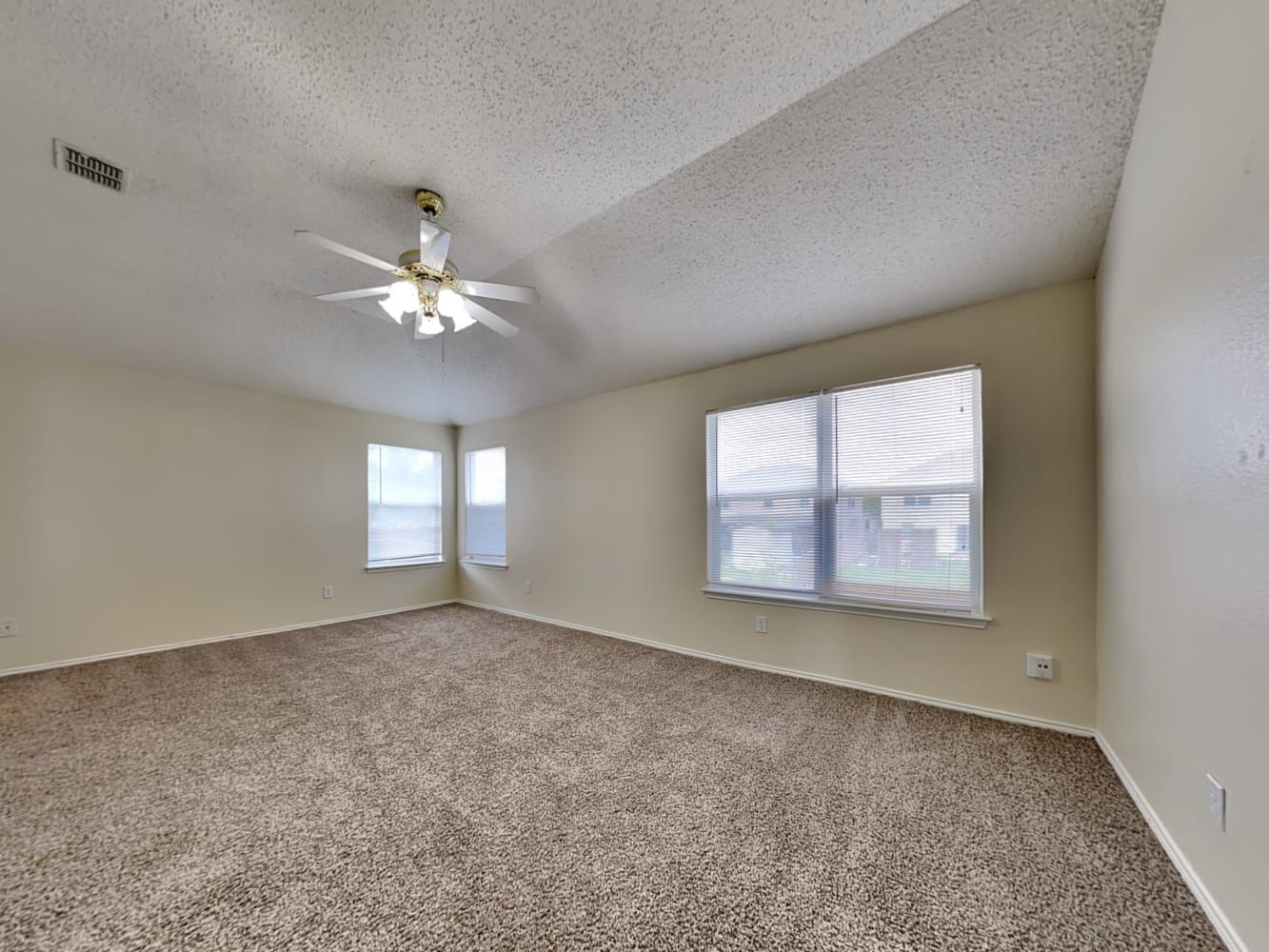 4904 Palm Ridge Dr, Fort Worth photo 12
