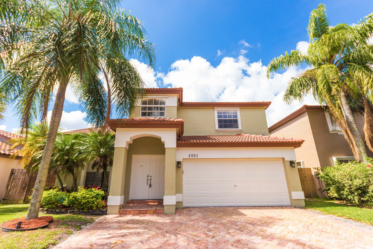Front of 4910 NW 55th St, Coconut Creek, FL