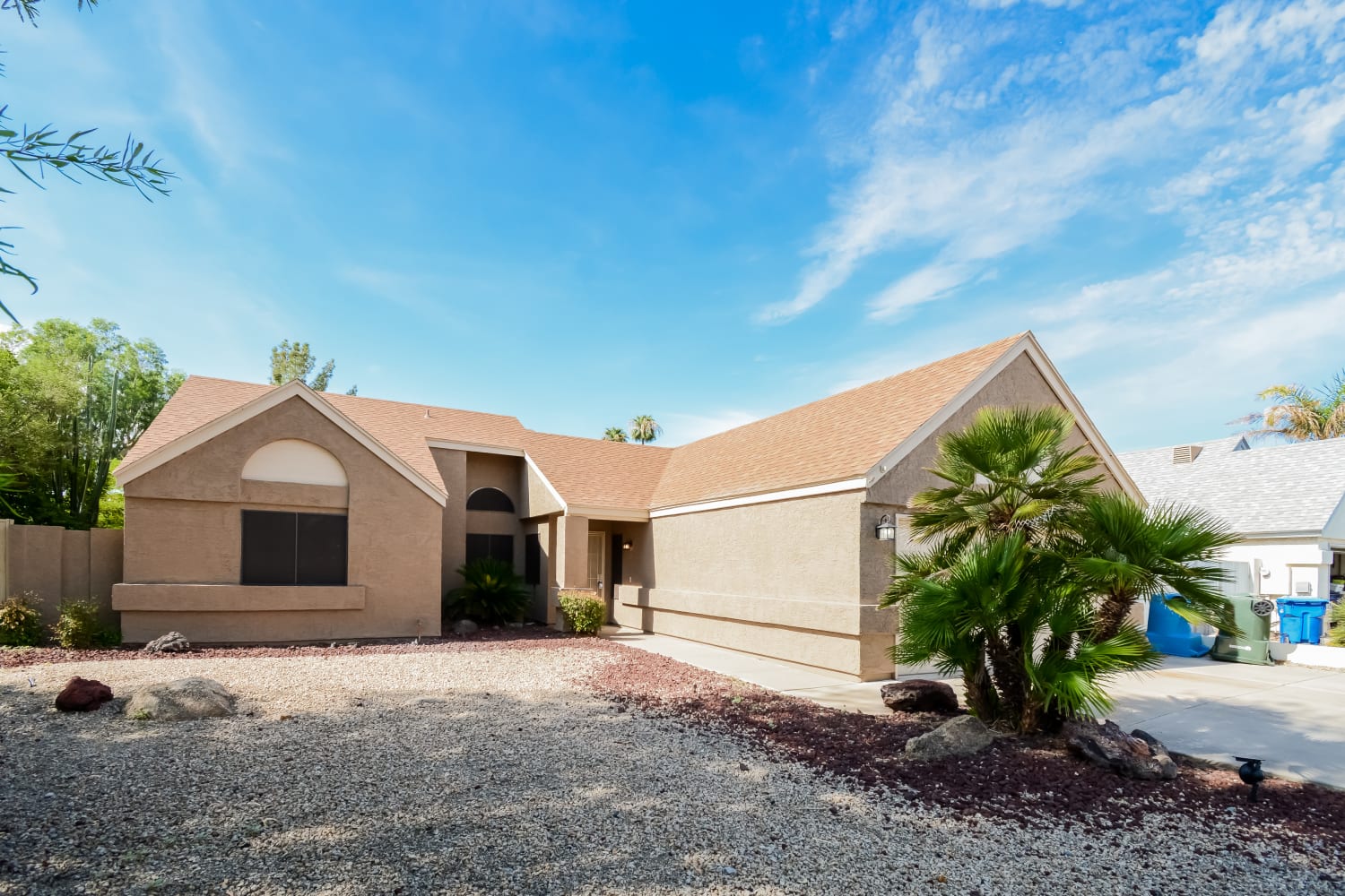 Front of 4913 W Wescott Drive, Phoenix, AZ