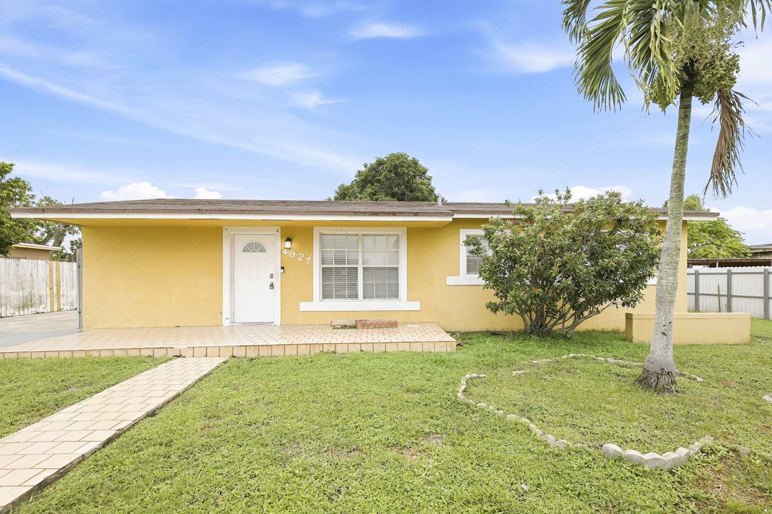 A house we rent in Miami Gardens, FL
