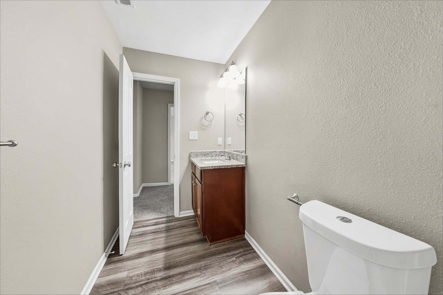 4924 Broad Leaf Ct, Dallas photo 20