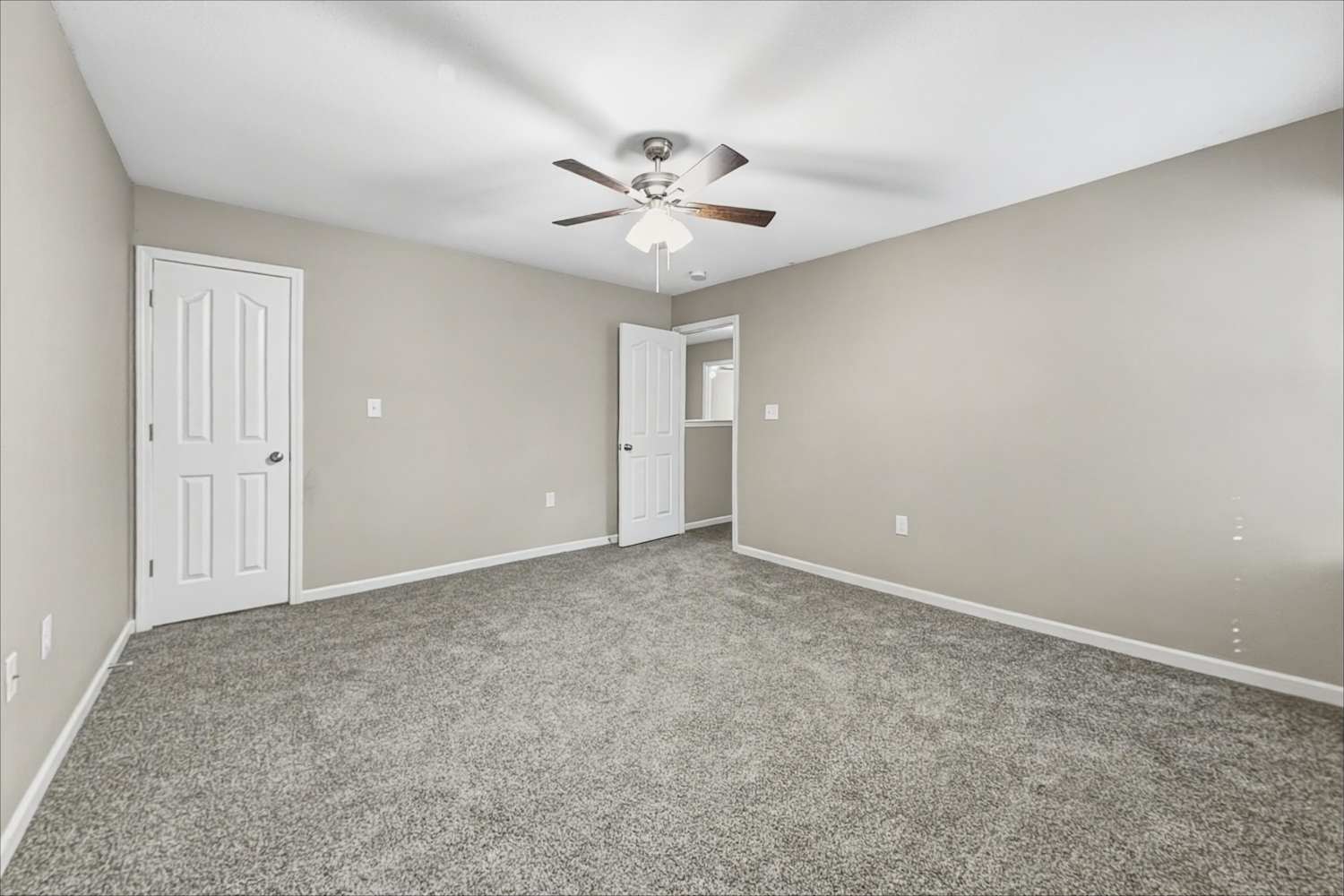 4924 Broad Leaf Ct, Dallas photo 18