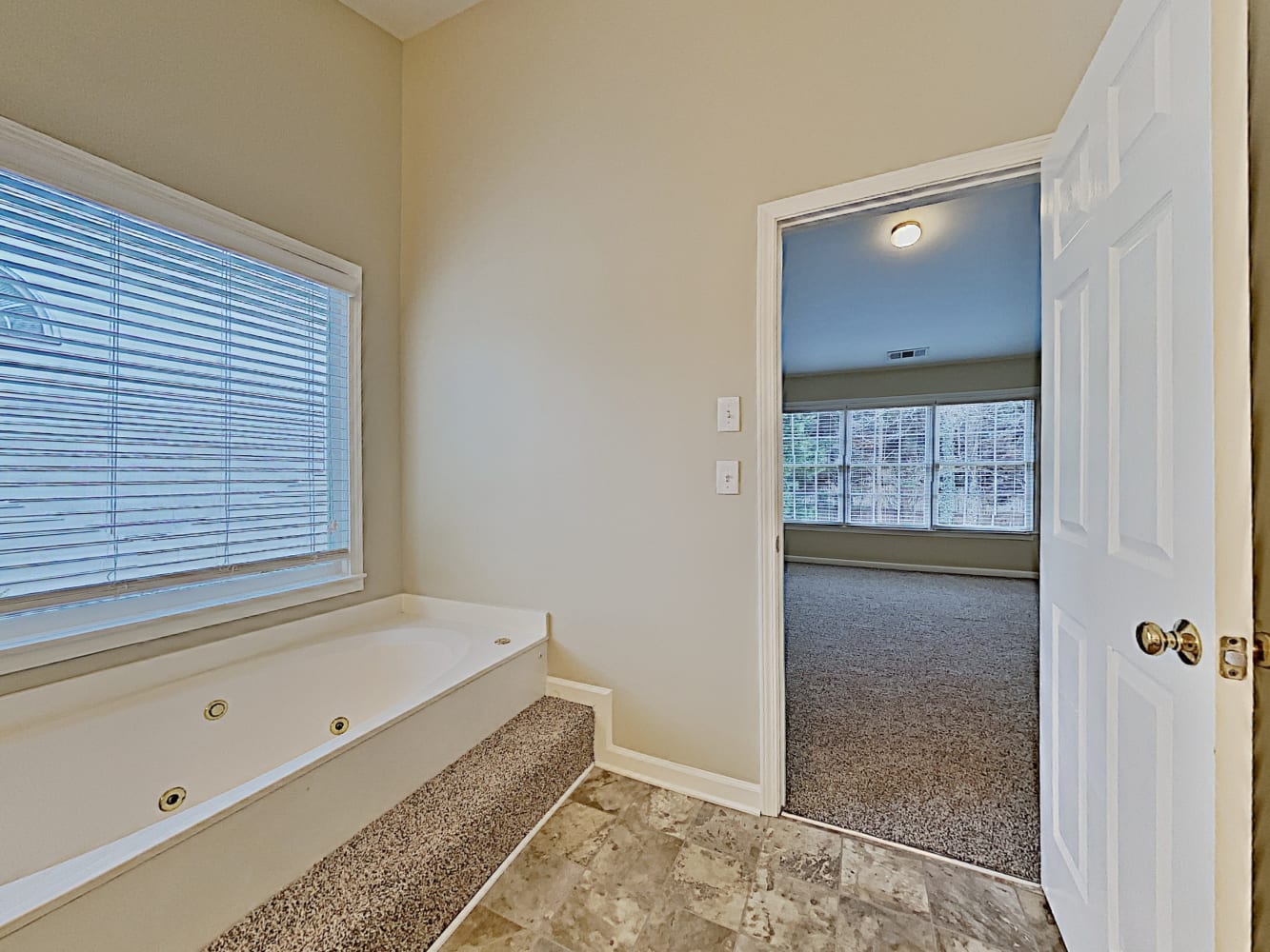 4925 Cinnabar Dr, Alpharetta photo 19