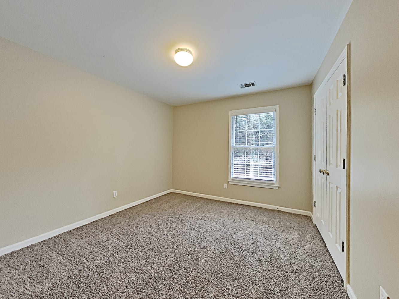 4925 Cinnabar Dr, Alpharetta photo 17