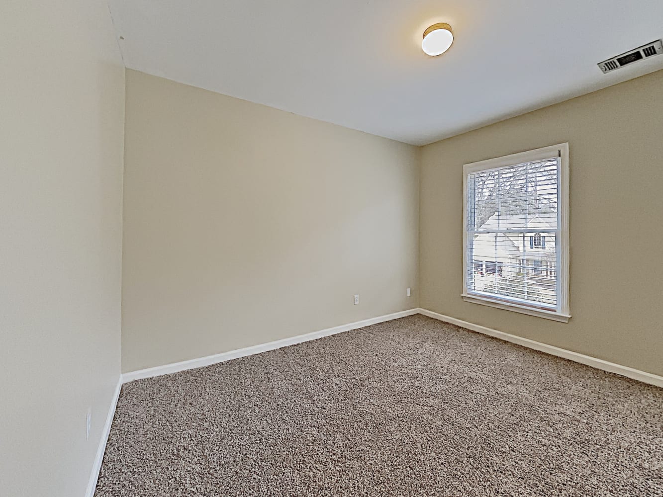 4925 Cinnabar Dr, Alpharetta photo 14