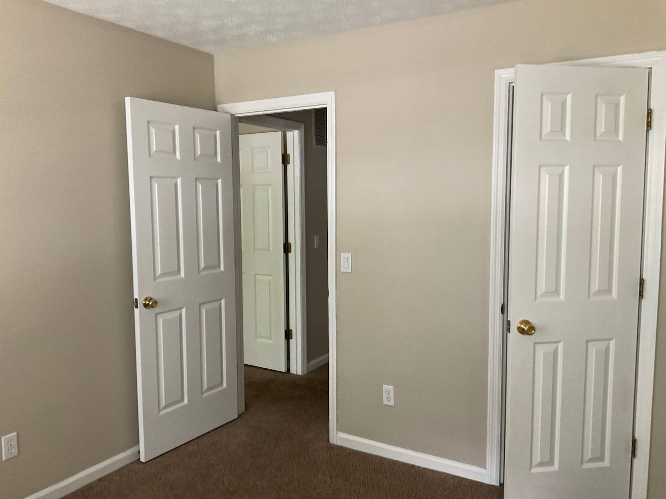 495 Meadowfield Ct, Lawrenceville photo 9