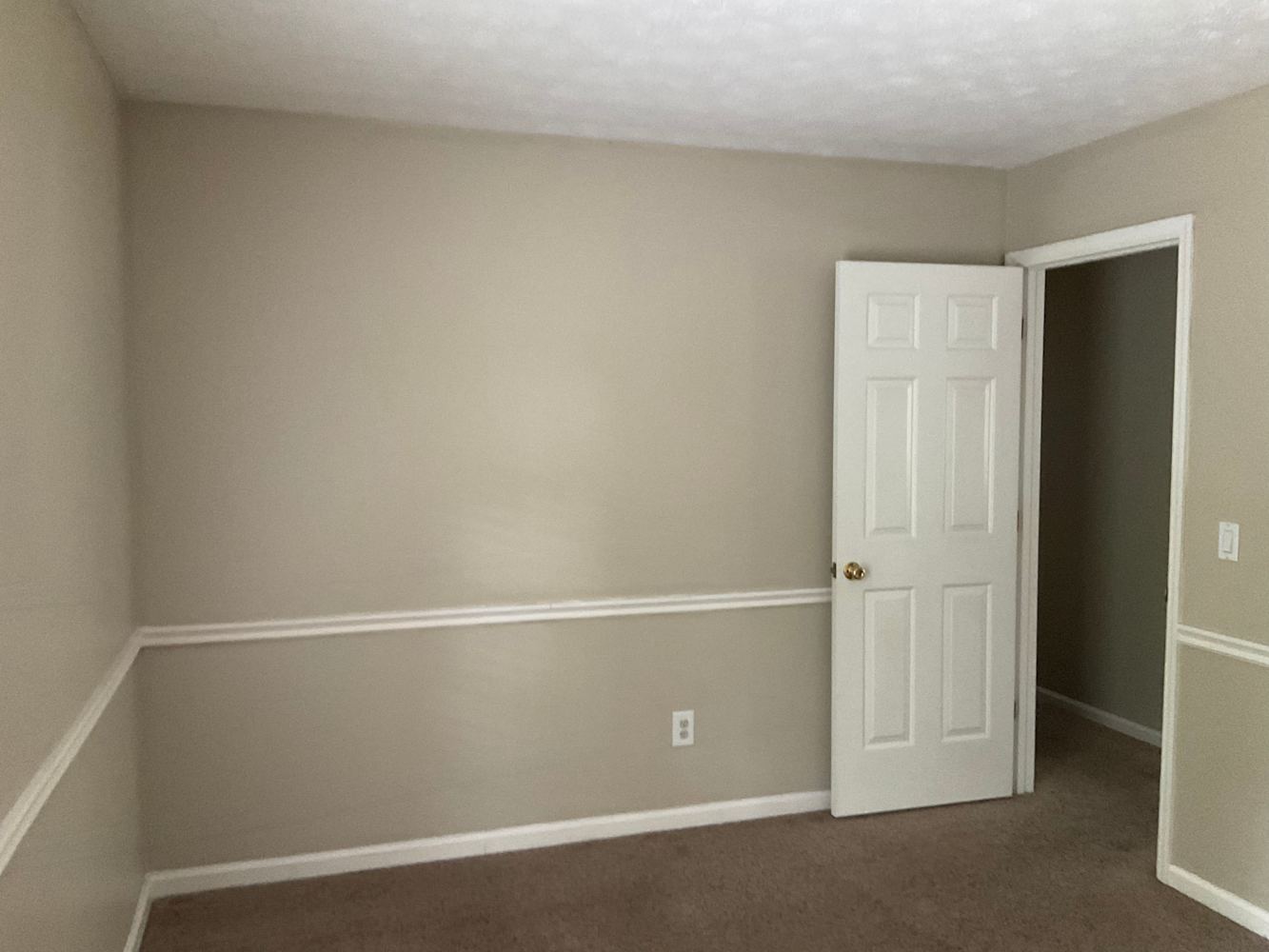 495 Meadowfield Ct, Lawrenceville photo 12