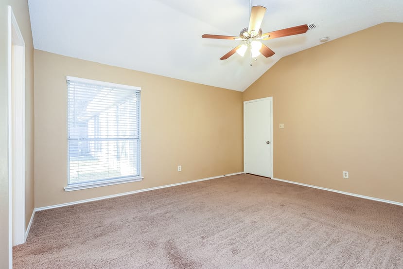 4965 Briar Oaks Ln, Grand Prairie photo 9