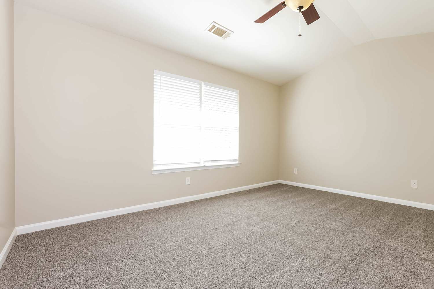 5001 Amethyst Dr, Douglasville photo 9