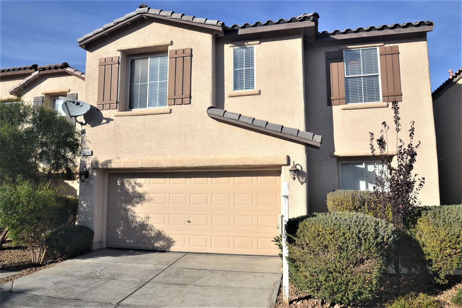 Front of 5006 Tioga Pass Ave, Las Vegas, NV
