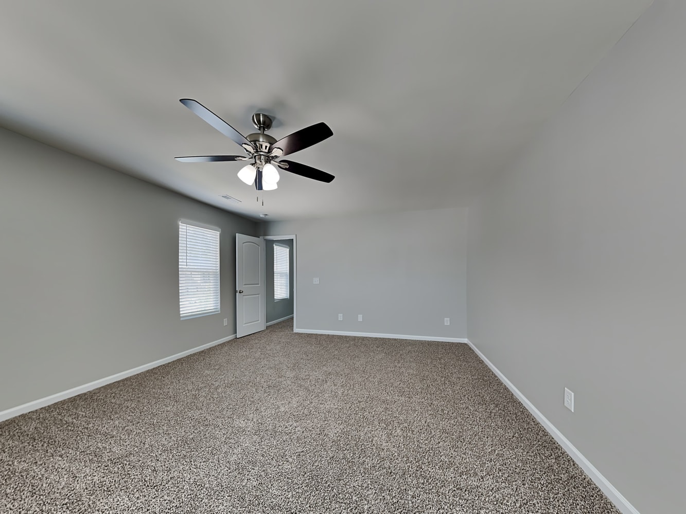 501 Menlo Park Rd, Greensboro photo 9