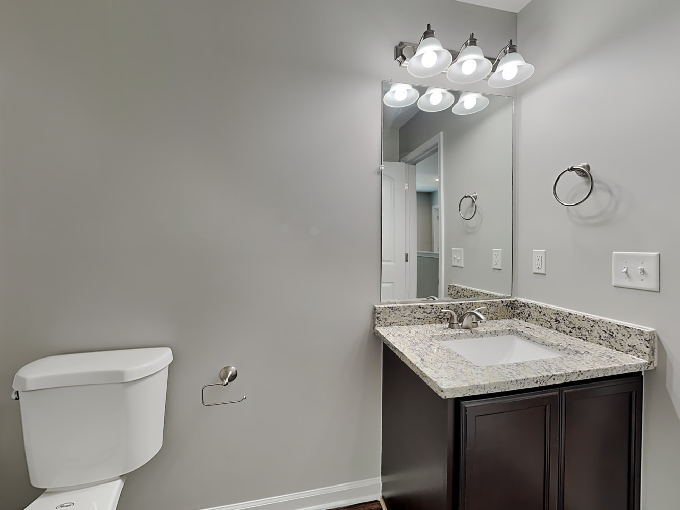 501 Menlo Park Rd, Greensboro photo 16