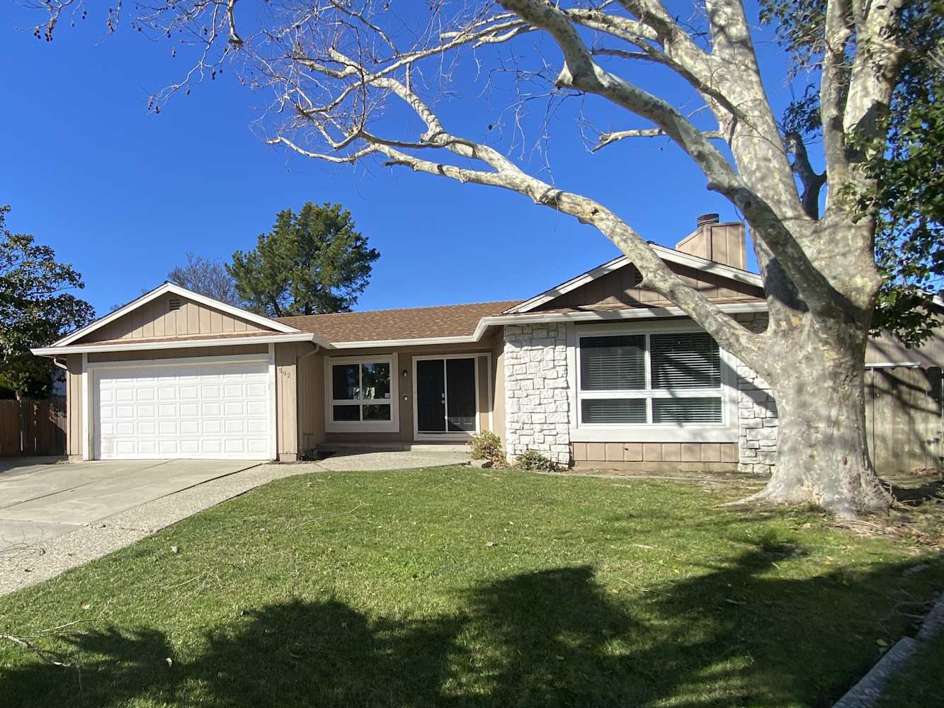 Front of 502 Yuba Ct, Suisun City, CA