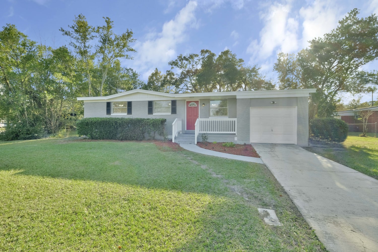 Front of 5020 Chivalry Dr, Jacksonville, FL