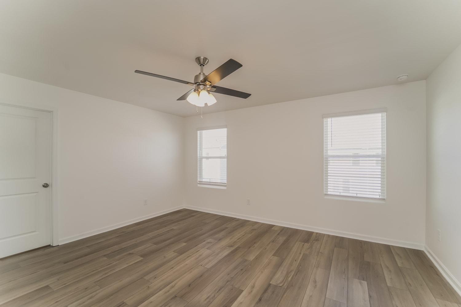 5026 Ragsdale Dr, Charlotte photo 12