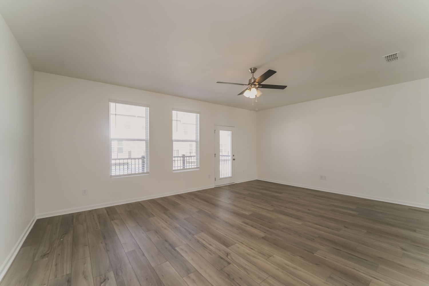 5026 Ragsdale Dr, Charlotte photo 6
