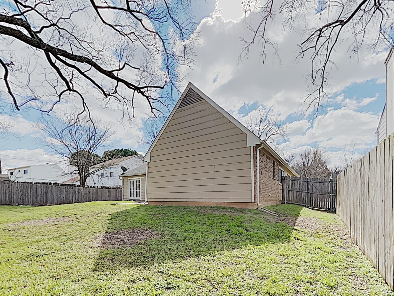 503 Thorn Wood Dr, Euless photo 19