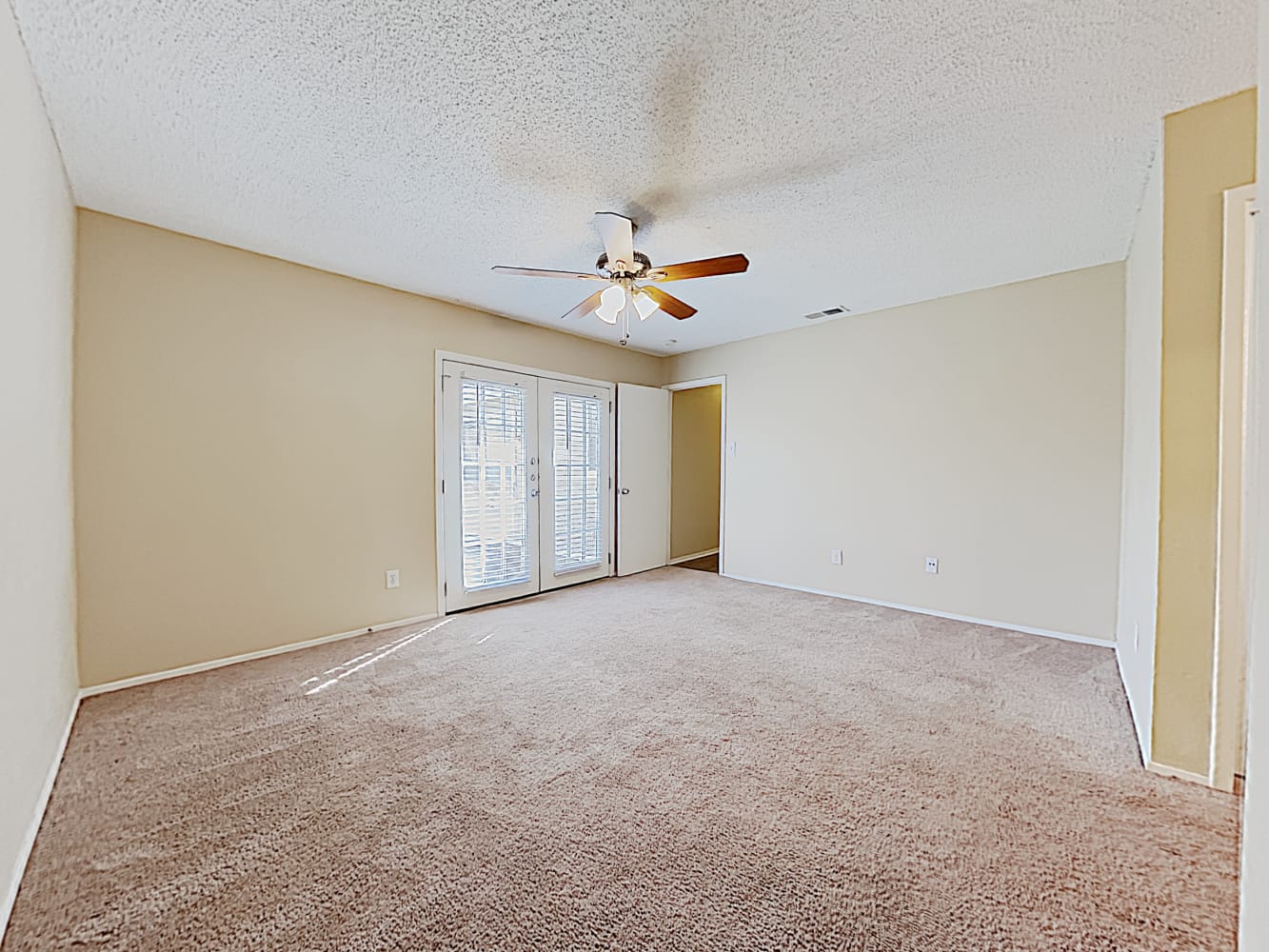 503 Thorn Wood Dr, Euless photo 12