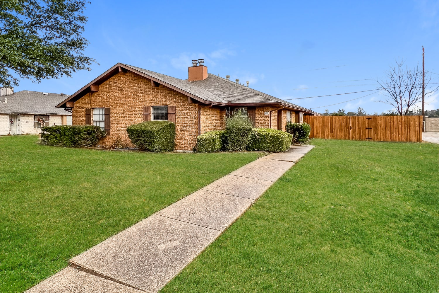 Front of 505 Shennandoah, Desoto, TX